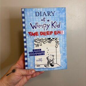 Diary of a Wimpy Kid: The Deep End Book